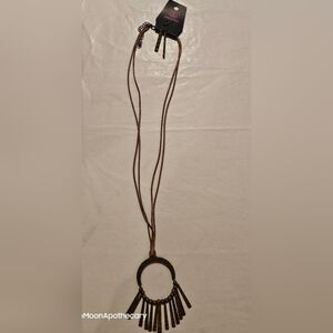 NEW Paparazzi Necklace and Earring Set